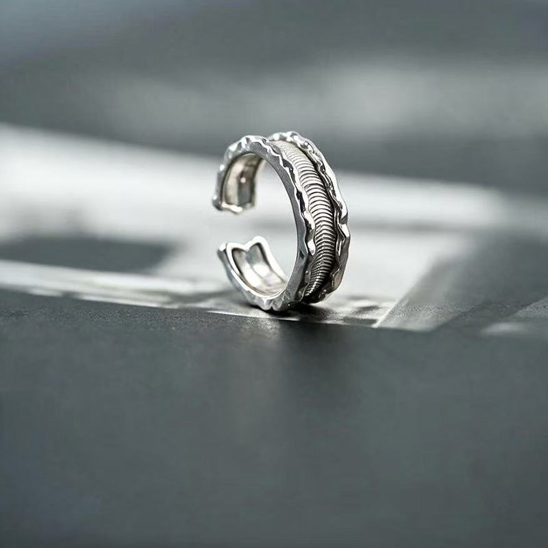 Riva textured wave ring in 925 sterling silver