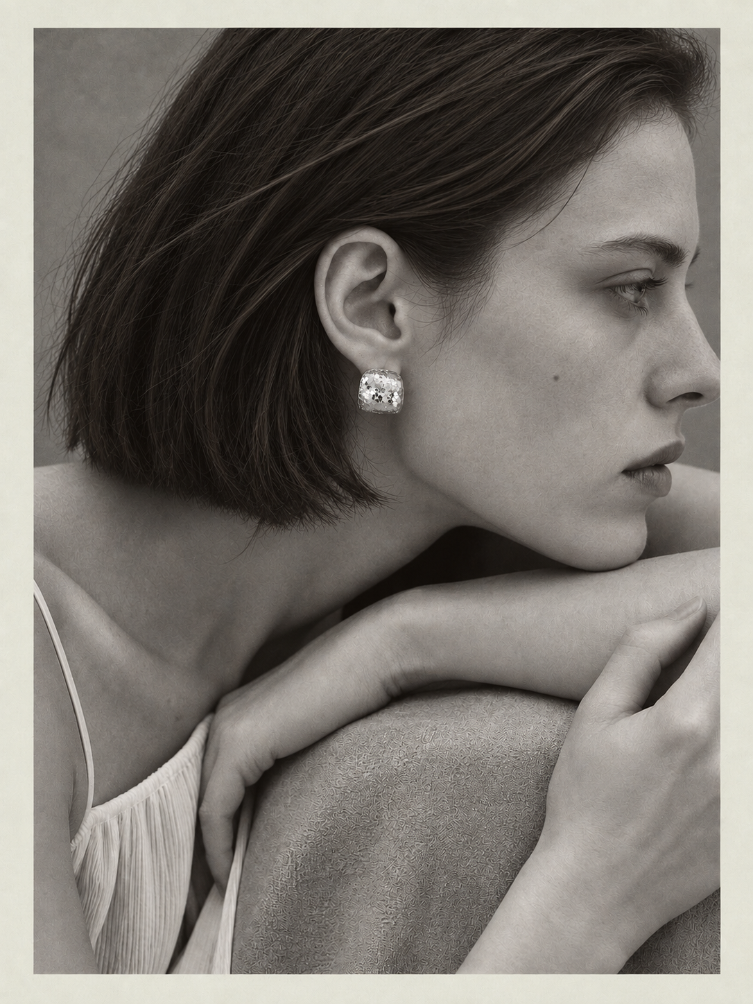 Soma Wide Hammered Hoop Earrings